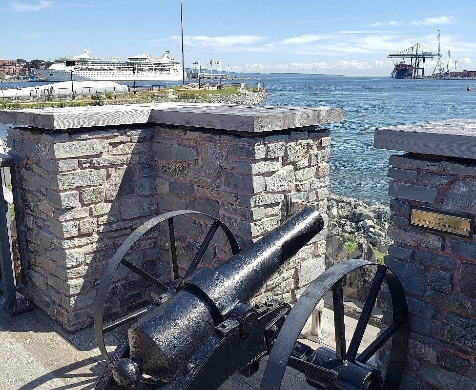 Heritage cannon on a stone bastion overlooking Saint John harbour